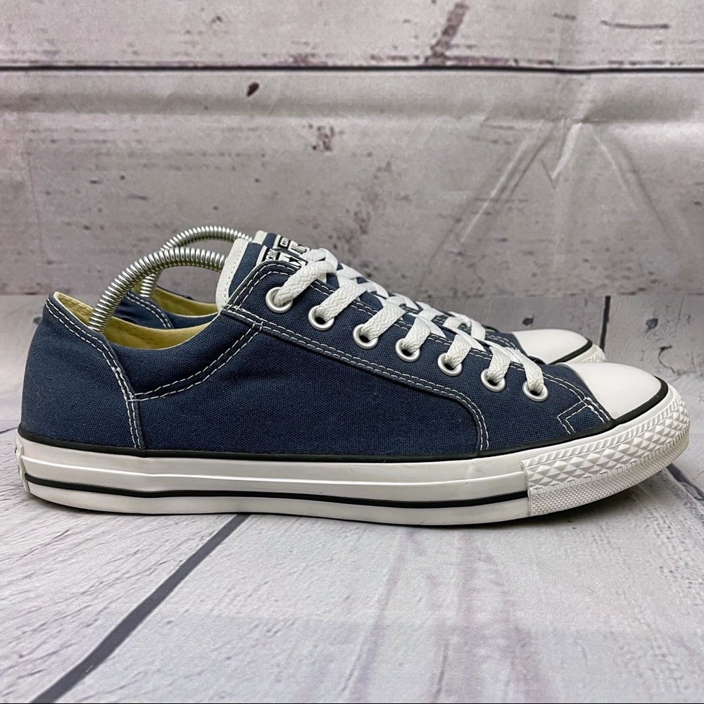 Converse Chuck Taylor Navy Sneaker Men's Size 10